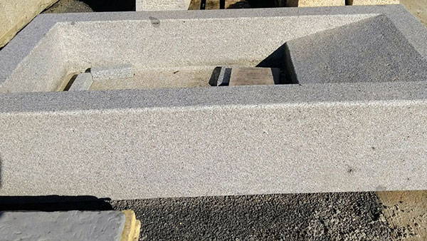 Pila granito abujardado